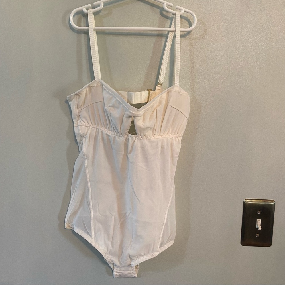 We are HAH Under the Wire Mesh Bodysuit in Walking on Eggshells white small